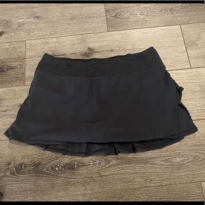 Black Lulu Lemon Skirt, pleated on back